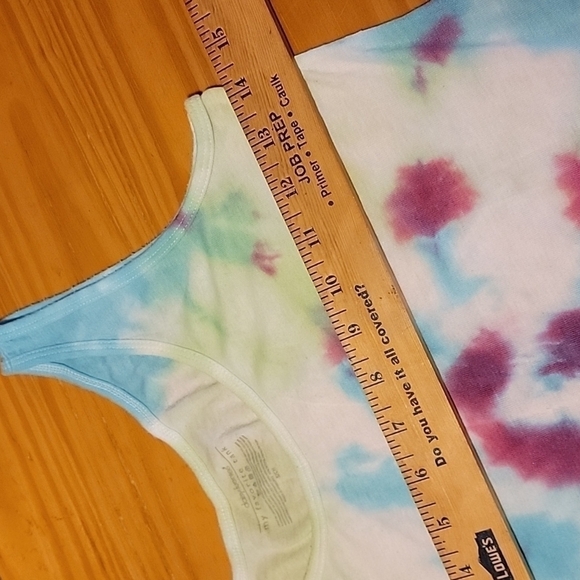 Tie Dye Daisy Fuentes Tank Top, Small - Picture 4 of 6